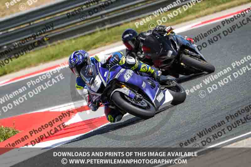 cadwell no limits trackday;cadwell park;cadwell park photographs;cadwell trackday photographs;enduro digital images;event digital images;eventdigitalimages;navarra;no limits trackdays;peter wileman photography;racing digital images;trackday digital images;trackday photos